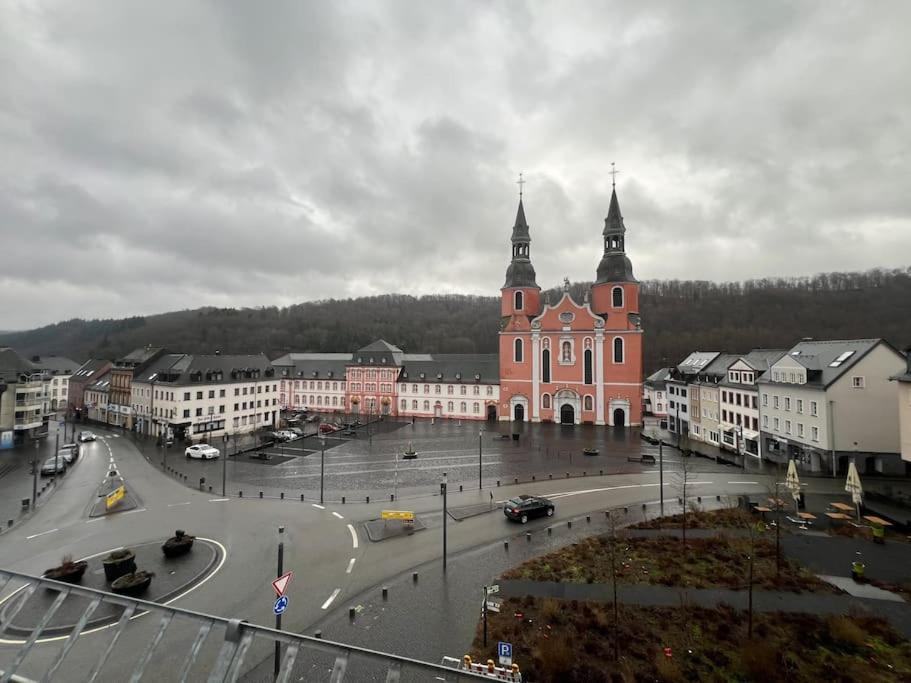 Zentrale Wohnung In Pruem Fuer Traum-Urlaub Kültér fotó